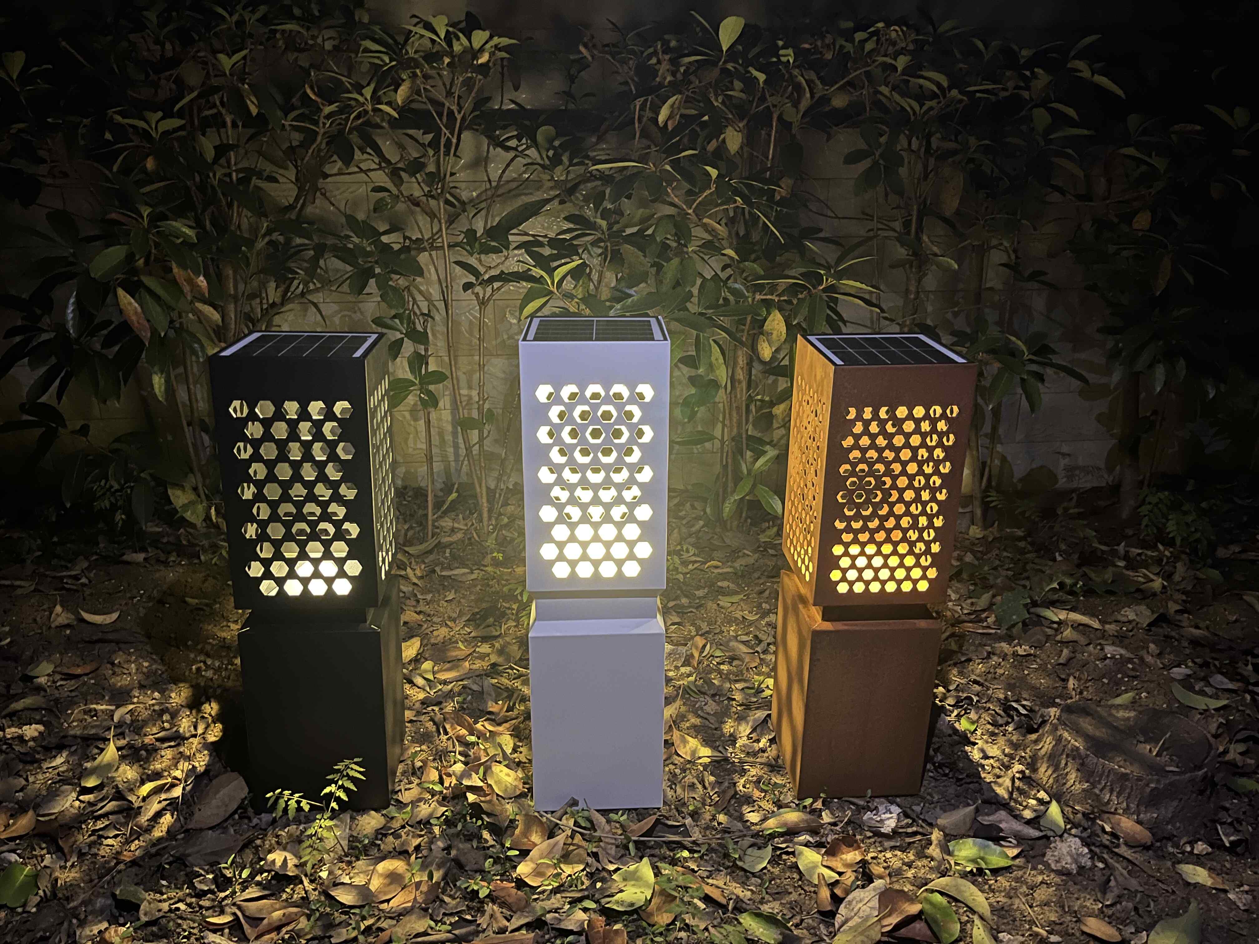 SP14 Solar power light